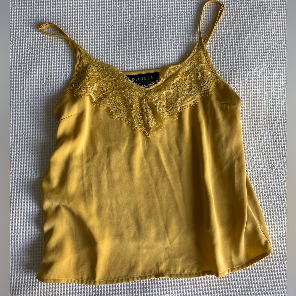 DECJUBA Yellow Top from Australia